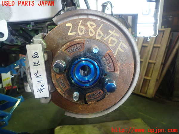 1UPJ-26864290]エブリイ(DA17V)右フロントナックルハブ 中古_m0001.jpg