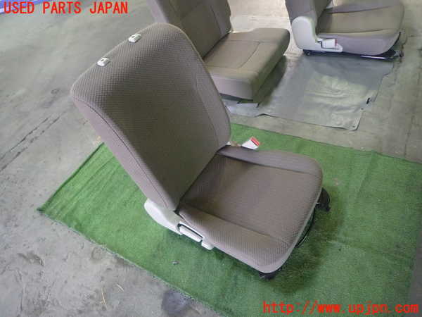 1UPJ-26867035]エブリイ(DA17V)運転席シート 中古_m0001.jpg