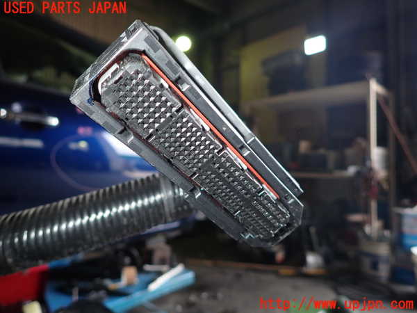 1UPJ-26872010]アクア(AQUA)(NHP10)エンジン 1NZ-FXE 中古_m0003.jpg