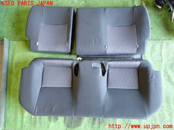 1UPJ-26877385]アクア(AQUA)(NHP10)リアシート 中古_m0001.jpg