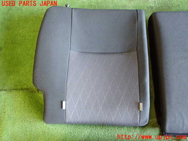 1UPJ-26877385]アクア(AQUA)(NHP10)リアシート 中古_m0003.jpg