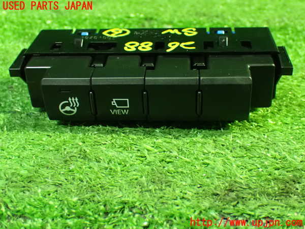 1UPJ-26886311]レクサス・RX450h(GYL20W)スイッチ6 (ステアリングヒーター) 中古_m0001.jpg