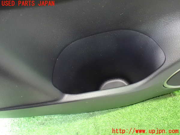 1UPJ-26881324]レクサス・RX450h(GYL20W)左後ドア内張り 中古_m0004.jpg