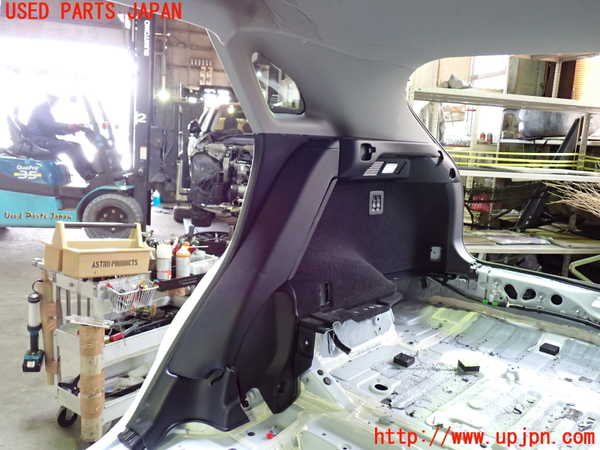 5UPJ-26887675]レクサス・RX450h(GYL20W)右リアピラートリム 中古_m0001.jpg