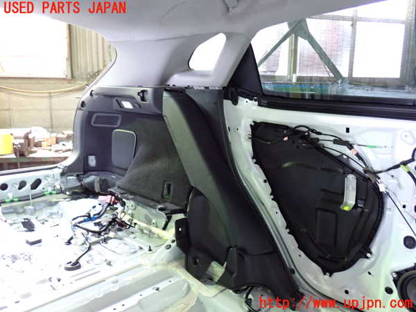 5UPJ-26887680]レクサス・RX450h(GYL20W)左リアピラートリム 中古_m0001.jpg