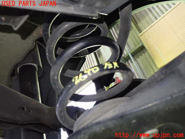 5UPJ-26905105]BMW ミニ(MINI)クーパーD クラブマン F54(LR20)左リアスプリング 中古_m0001.jpg