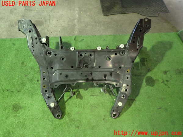 5UPJ-26905285]BMW ミニ(MINI)クーパーD クラブマン F54(LR20)フロントメンバー 中古_m0002.jpg