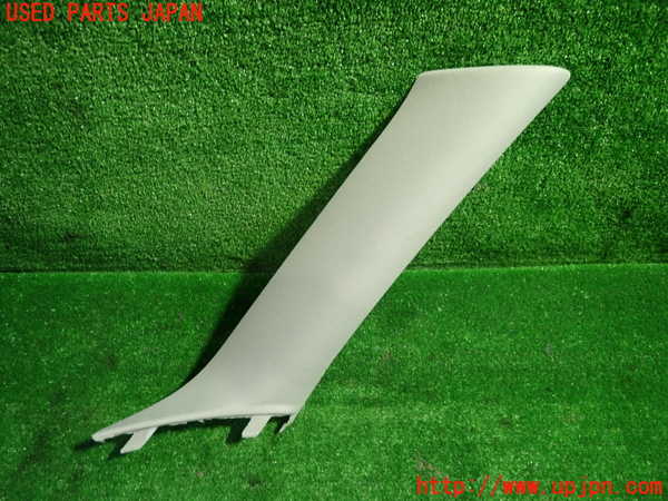 5UPJ-26907655]BMW ミニ(MINI)クーパーD クラブマン F54(LR20)右フロントピラートリム 中古_m0001.jpg