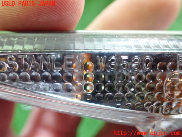 2UPJ-26911160]ロードスター(ND5RC)右ウィンカーレンズ 中古_m0003.jpg