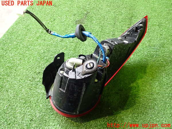 2UPJ-26911536]ロードスター(ND5RC)左テールランプ 中古_m0002.jpg