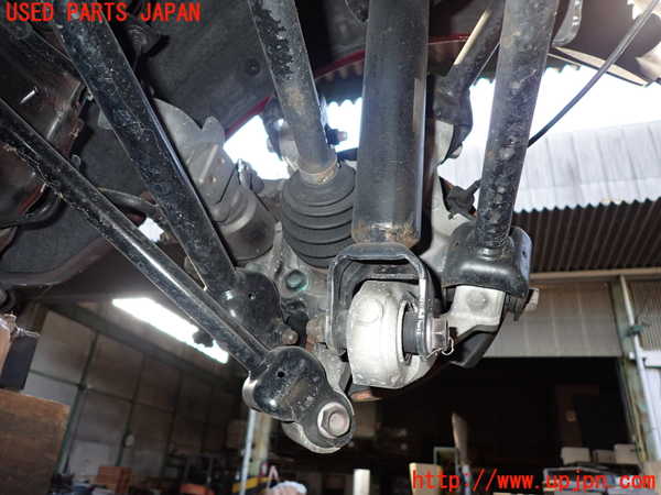 2UPJ-26914300]ロードスター(ND5RC)右リアナックルハブ 中古_m0002.jpg