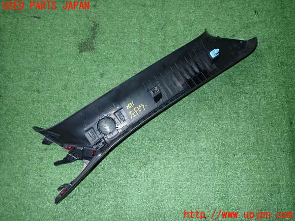 5UPJ-26917660]ロードスター(ND5RC)左フロントピラートリム 中古_m0002.jpg