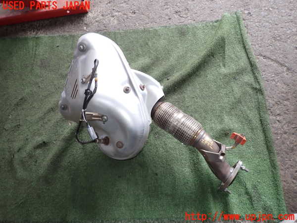 2UPJ-26922041]MX-30(DREJ3P)エキマニ1 (触媒 マニバーター) 中古_m0001.jpg
