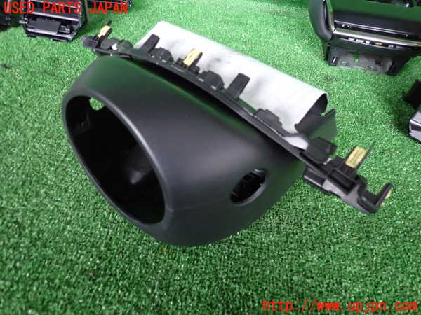 2UPJ-26927905]MX-30(DREJ3P)コラムカバー 中古_m0001.jpg