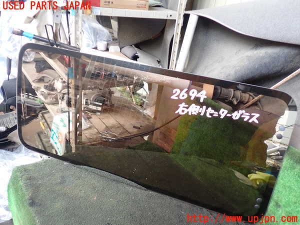 1UPJ-26941370]キャラバン コーチ(AEGE24)右サイドセンターガラス M5E8 中古_m0001.jpg
