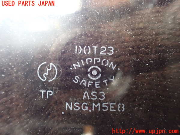 1UPJ-26941370]キャラバン コーチ(AEGE24)右サイドセンターガラス M5E8 中古_m0003.jpg