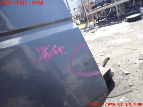 5UPJ-26941566]キャラバン コーチ(AEGE24)バックドア リアゲート ハッチ M308 中古_m0002.jpg