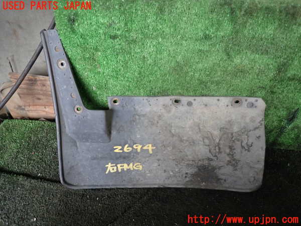 1UPJ-26941450]キャラバン コーチ(AEGE24)右フロントマッドガード(泥除け) 中古_m0001.jpg