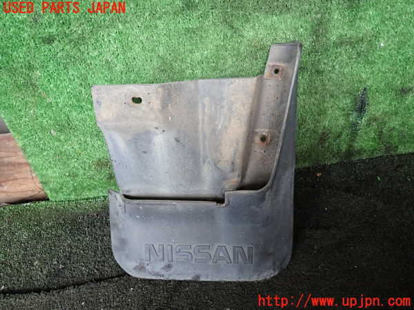 1UPJ-26941454]キャラバン コーチ(AEGE24)右リアマッドガード(泥除け) 中古_m0002.jpg