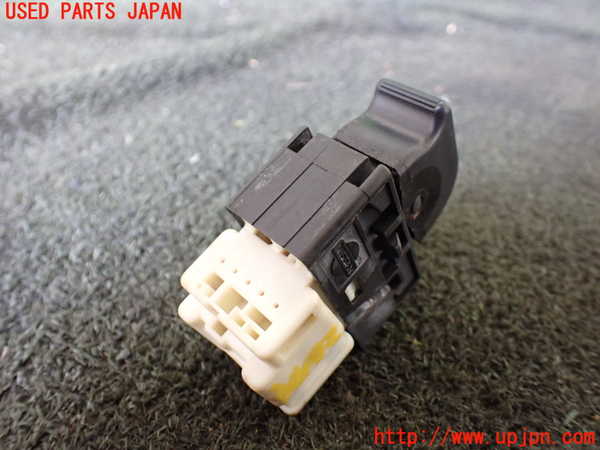 1UPJ-26946245]キャラバン コーチ(AEGE24)左前パワーウィンドウスイッチ 中古_m0002.jpg
