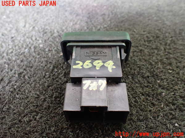 1UPJ-26946295]キャラバン コーチ(AEGE24)フォグスイッチ 中古_m0002.jpg