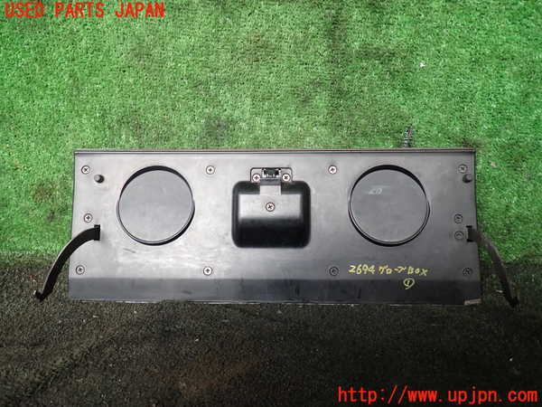 1UPJ-26947516]キャラバン コーチ(AEGE24)グローブボックス1 中古_m0002.jpg
