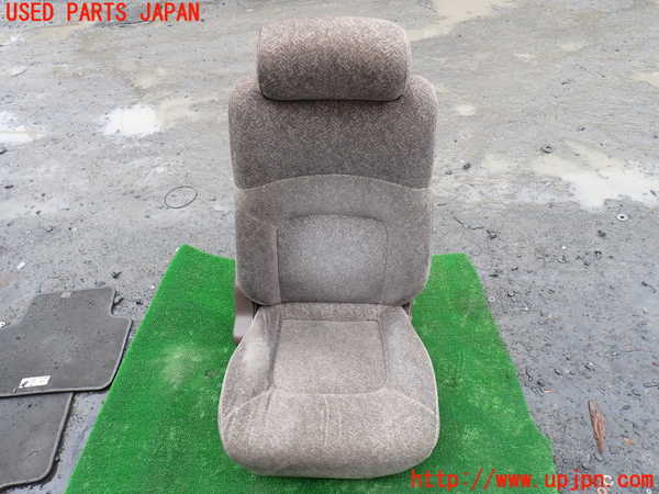 1UPJ-26947035]キャラバン コーチ(AEGE24)運転席シート 中古_m0001.jpg