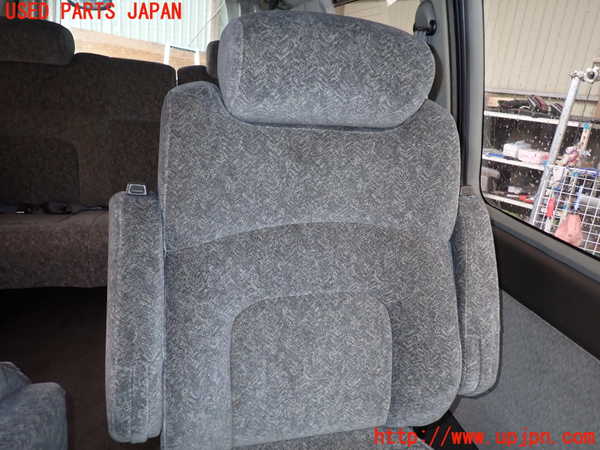 1UPJ-26947175]キャラバン コーチ(AEGE24)左2列目シート 中古_m0002.jpg