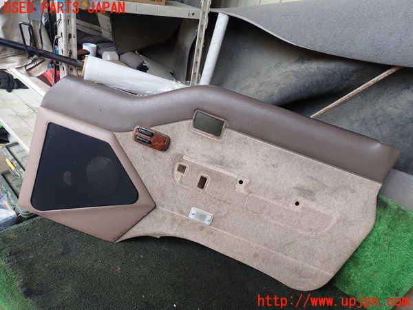 1UPJ-26941234]キャラバン コーチ(AEGE24)右前ドア内張り 中古_m0001.jpg