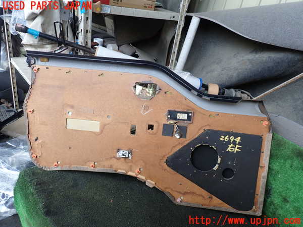1UPJ-26941234]キャラバン コーチ(AEGE24)右前ドア内張り 中古_m0004.jpg