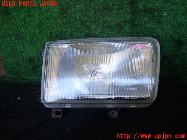 1UPJ-26951130]ハイラックスサーフ N130系 4ドア(LN130G)右ヘッドライト ハロゲン 中古_m0001.jpg