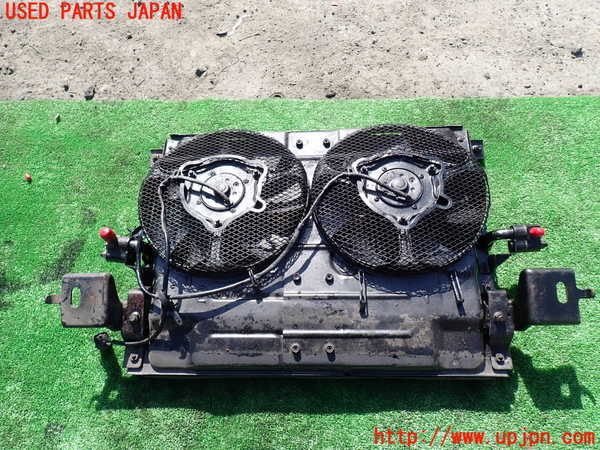 5UPJ-26956031]ハイラックスサーフ N130系 4ドア(LN130G)エアコンコンデンサー1 中古_m0003.jpg
