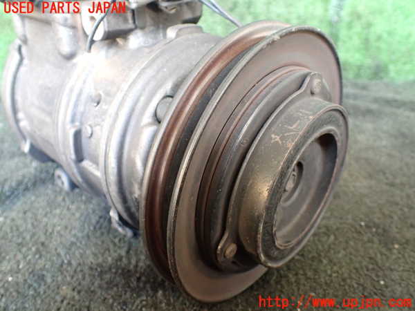 5UPJ-26956025]ハイラックスサーフ N130系 4ドア(LN130G)エアコンコンプレッサー 中古_m0003.jpg