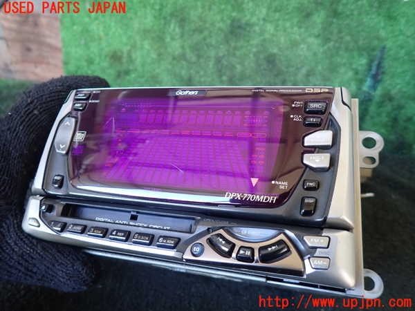 1UPJ-26956480]ハイラックスサーフ N130系 4ドア(LN130G)CDプレーヤー 中古_m0002.jpg