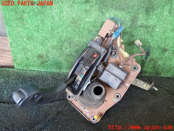 1UPJ-26957555]ハイラックスサーフ N130系 4ドア(LN130G)ATシフトレバー 中古_m0001.jpg