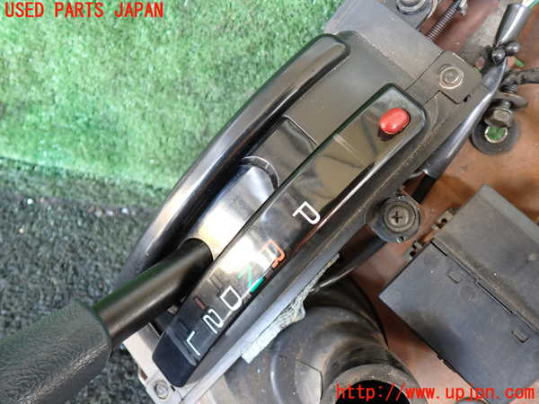 1UPJ-26957555]ハイラックスサーフ N130系 4ドア(LN130G)ATシフトレバー 中古_m0002.jpg
