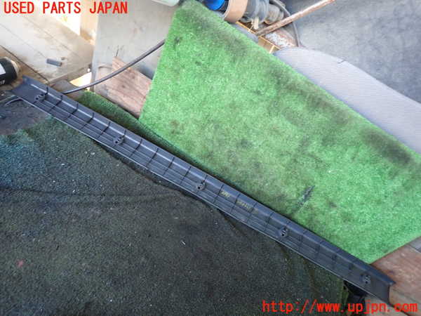5UPJ-26957771]ハイラックスサーフ N130系 4ドア(LN130G)ラゲッジトレイ1 中古_m0002.jpg