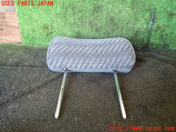 1UPJ-26957180]ハイラックスサーフ N130系 4ドア(LN130G)左2列目ヘッドレスト 中古_m0003.jpg