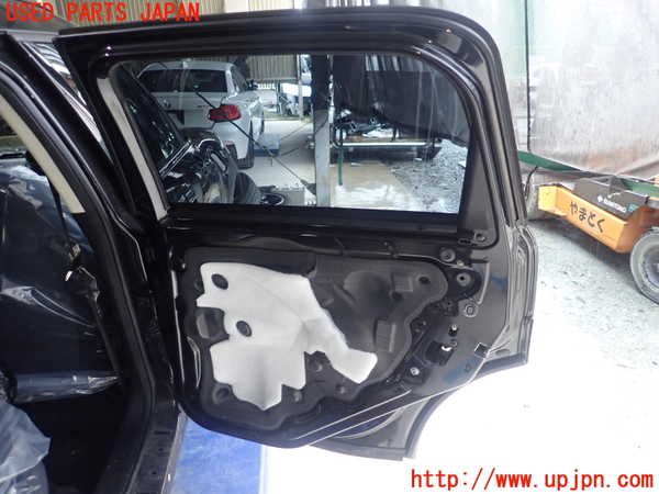 5UPJ-26961290]BMW ミニ(MINI)クーパーSD クロスオーバー R60(ZB20)右後ドア 中古 PILKINGTON 43R-001583 M3236_m0004.jpg