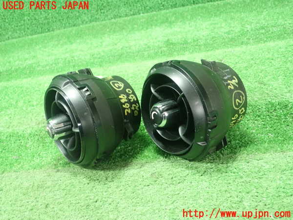 1UPJ-26967527]BMW ミニ(MINI)クーパーSD クロスオーバー R60(ZB20)エアコン吹き出し口2 中古_m0002.jpg