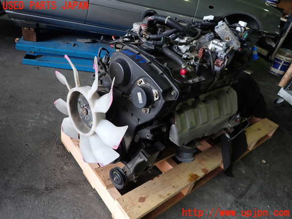 1UPJ-26972010]ステージア(WGC34)エンジン RB25DE 中古_m0001.jpg