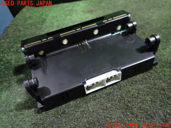 1UPJ-26976066]ステージア(WGC34)エアコンスイッチ1 中古_m0002.jpg