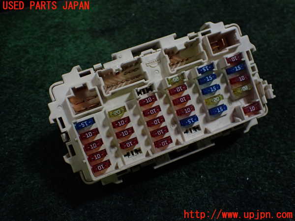 5UPJ-26976741]ステージア(WGC34)ヒューズボックス1 中古_m0001.jpg