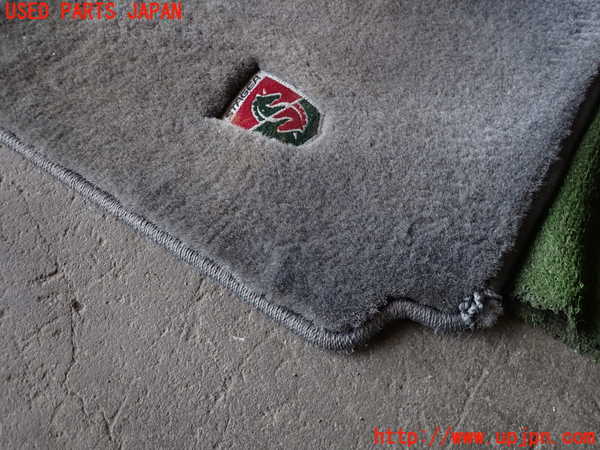 5UPJ-26977800]ステージア(WGC34)フロアマット 中古_m0003.jpg