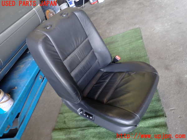 5UPJ-26977035]ステージア(WGC34)運転席シート 中古_m0001.jpg