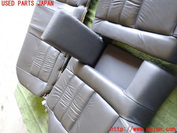 5UPJ-26977385]ステージア(WGC34)リアシート 中古_m0002.jpg