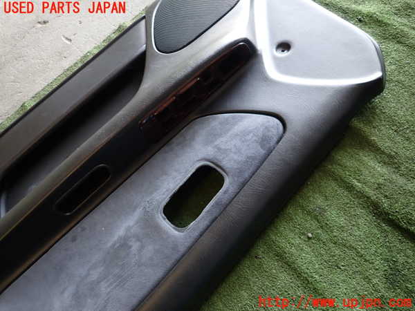1UPJ-26971234]ステージア(WGC34)右前ドア内張り 中古_m0003.jpg