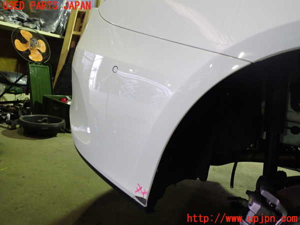 1UPJ-26981610]ベンツ A200 d セダン(177112)リアバンパー 中古_m0002.jpg