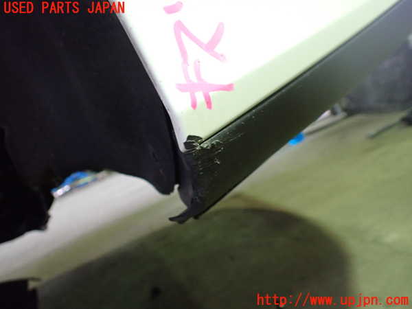 1UPJ-26981610]ベンツ A200 d セダン(177112)リアバンパー 中古_m0004.jpg