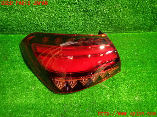 5UPJ-26981536]ベンツ A200 d セダン(177112)左テールランプ 中古_m0001.jpg